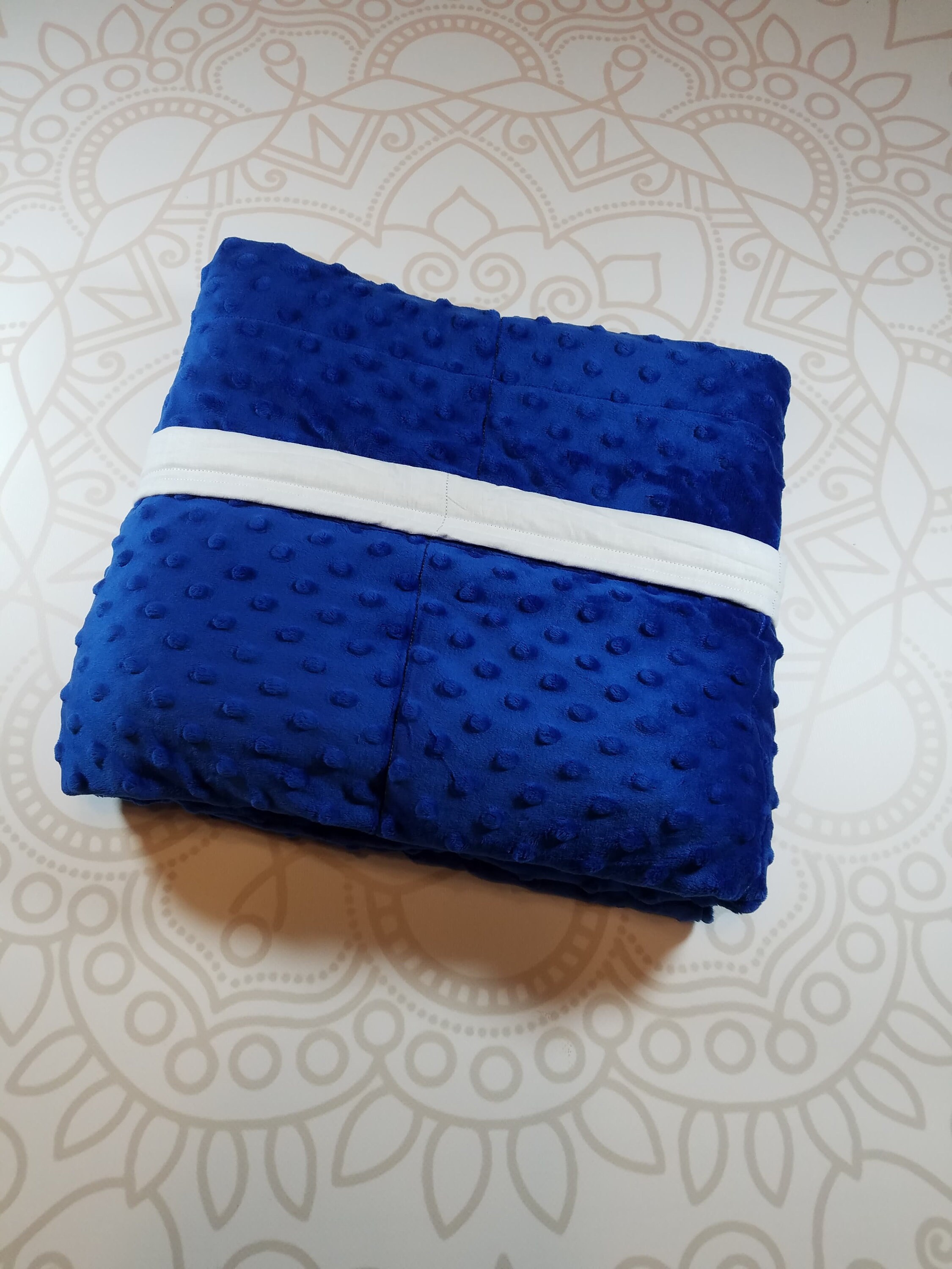 READY to SHIP, 40x42, 10 pounds, Weighted Blanket, Royal Blue Minky Front, White Cotton Back