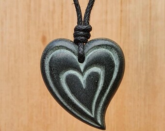 ネックレス・ペンダント Numbering Wavy Heart Pendant Necklace #5767 5BNY862 Heart Pendant | Love Heart Charm Necklace | Hand Carved