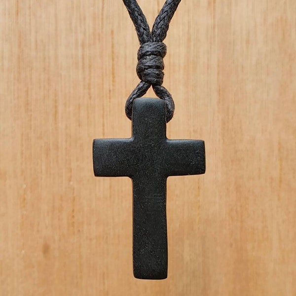 Kreuz Anhänger | Kreuz von Jesus Christus Halskette Charm Schmuck | Kruzifix Symbol | Handgeschnitzter Naturstein Unisex Spritualschmuck