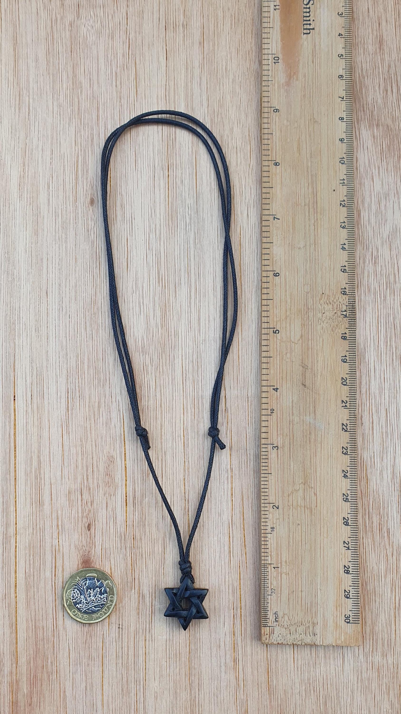 Collana in resina cilindro esagonale sui toni dell'assurro - Gioiel