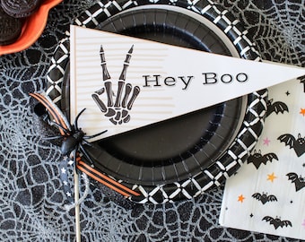 DIY Halloween- Instant Download: Set of 4 Printable Pennant Flags - Spooktacular Halloween Party Decorations, Boo Baskets, Party Decor