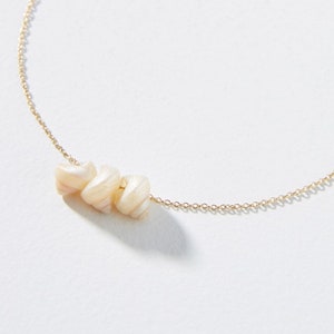 Shell Charm Anklet on Gold Chain image 1
