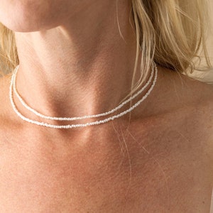 Süßwasserperlen-Choker – Zierliche Saatperlen-Halskette aus Gold-Filled