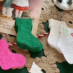 Plantable Flower Seed Paper Christmas Stocking ~Bundle of 25~ White or Green or Pink