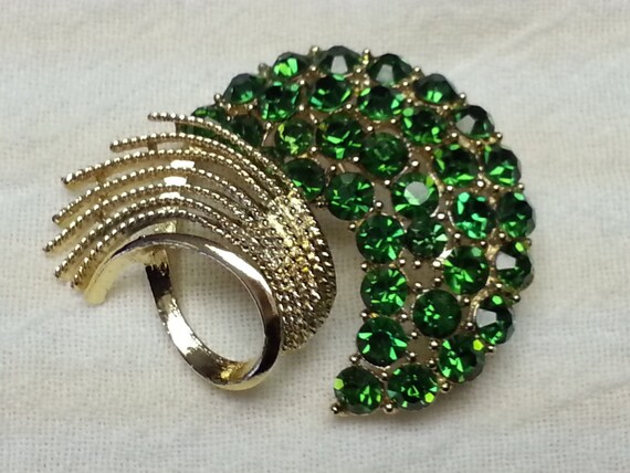 Vintage, LISNER, green rhinestone and gold toned … - image 1