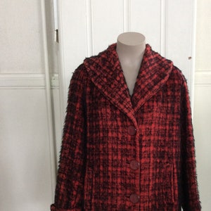 Fabulous Swing  Coat, Red and Black British Wool  oversized Bakelite buttons, lined, Made in New Zealand