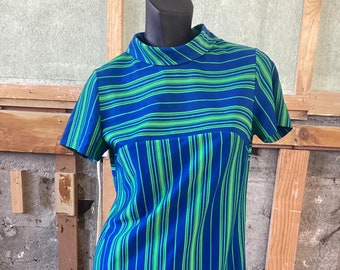 Vintage Finlaw of Melbourne 1970's  striped polyester shift dress,  Made in   Australia, SSW