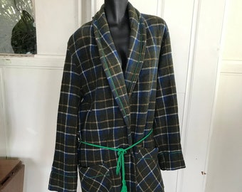 woolen gown