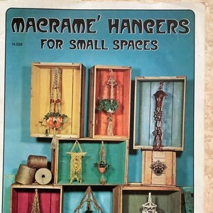 1975 Makramee Aufhänger für kleine Räume, Musterbuch, 23 Seiten, hängende Überhänger
