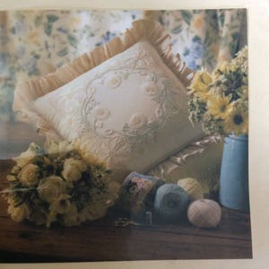Candlewicking Cushion Kit, Wildflowers, the Fox Collection, Made in  Australia Kiit M990001 