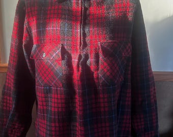 Jersey de lana vintage para hombre, estilo bushshirt, para leñador, caza y pesca, estampado a cuadros rojo y negro, talla XOS, fabricado en Nueva Zelanda.