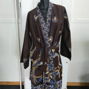 S-L, 1970&#39;s  Mens  Batik Summer Robe, Festival glamping ,  Dressing Gown, Made in New Zealand, Malaysian fabric