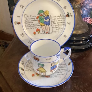 Royal Star Paragon China The Child’s Future Telling Series Trio Tazza, piattino, piatto, JA Robinson Made in England, anni '20, Cartomanzia