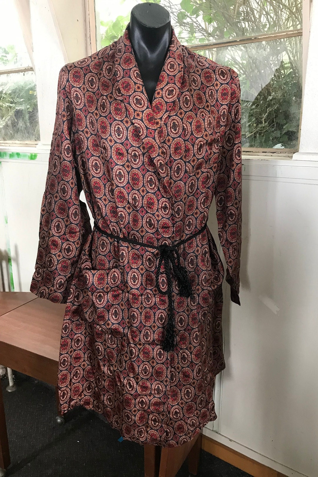 1970's Mens Funky Smoking Jacket Robe Made in New Zealand Dressing Gown