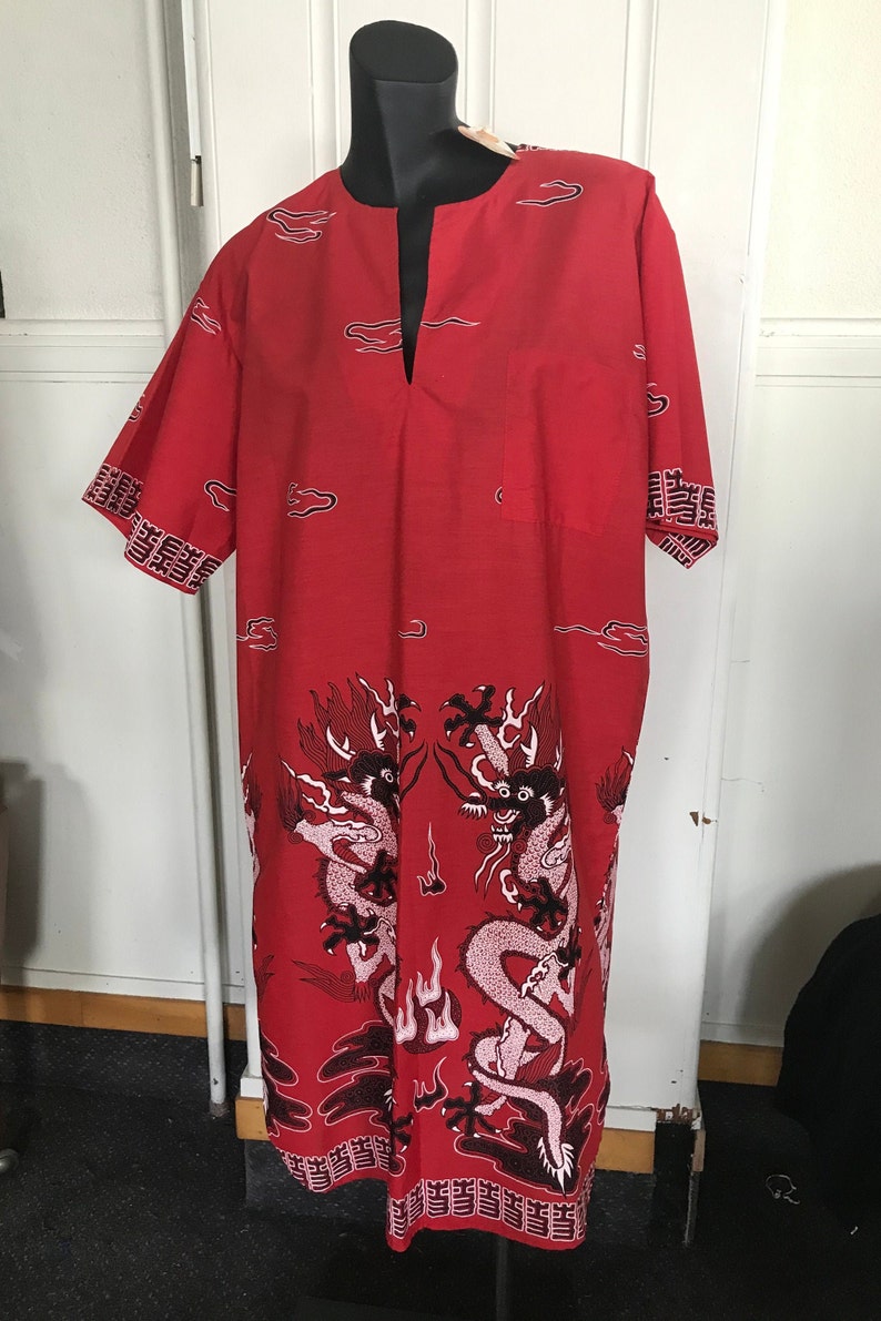 Batik Robe Dragon NOS 1970's Mens Dragon Batik Dragon Nightshirt, Malaysian Batik, Made ...