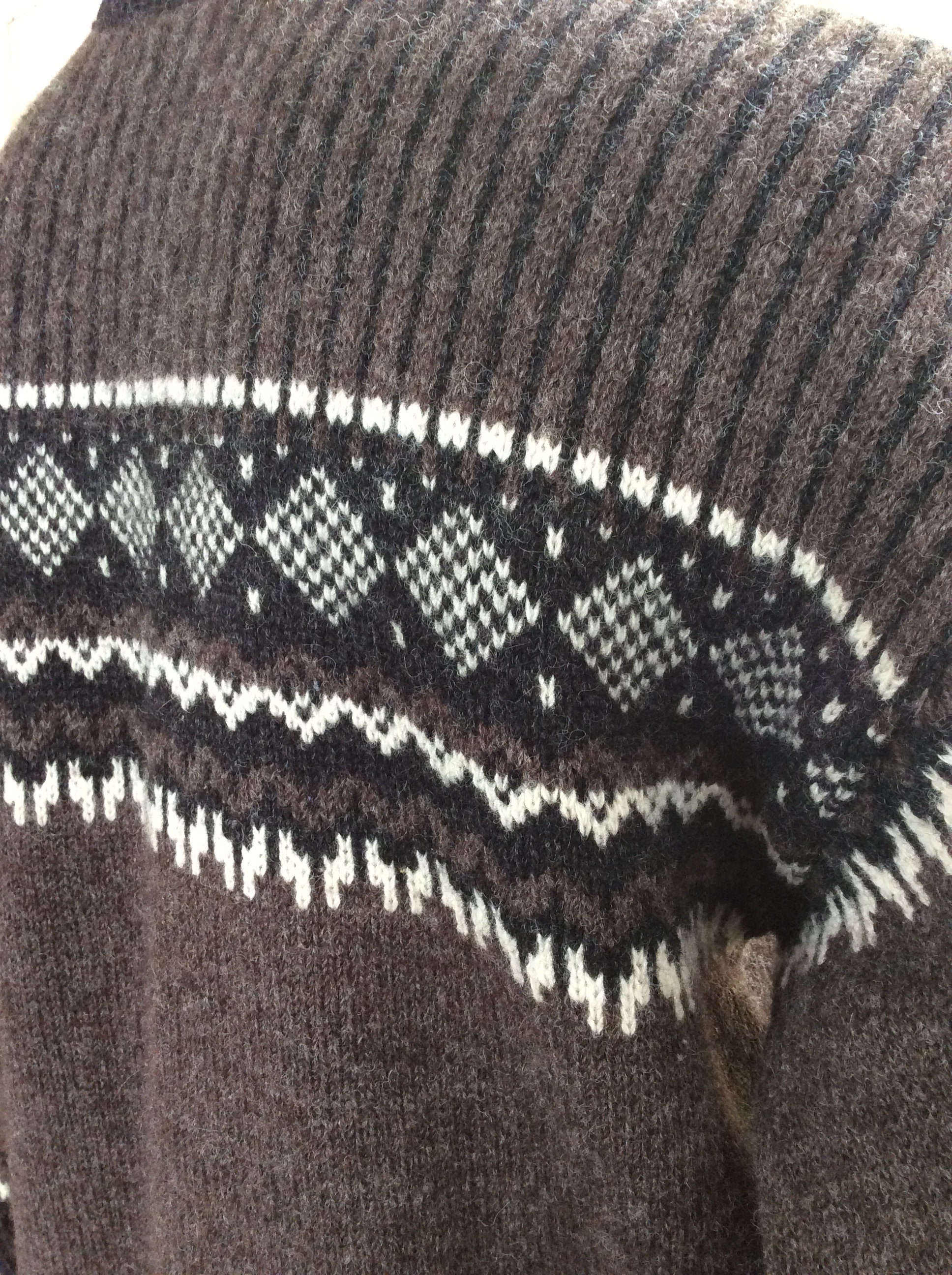 Vintage 80's Naturally British Pure Wool Cable Knit Sweater