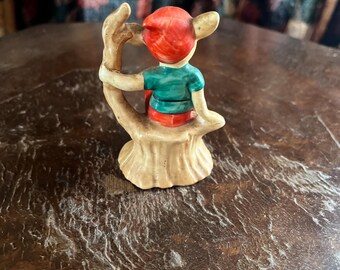 木の上のヴィンテージエルフまたはピクシーの置物 - Etsy 日本