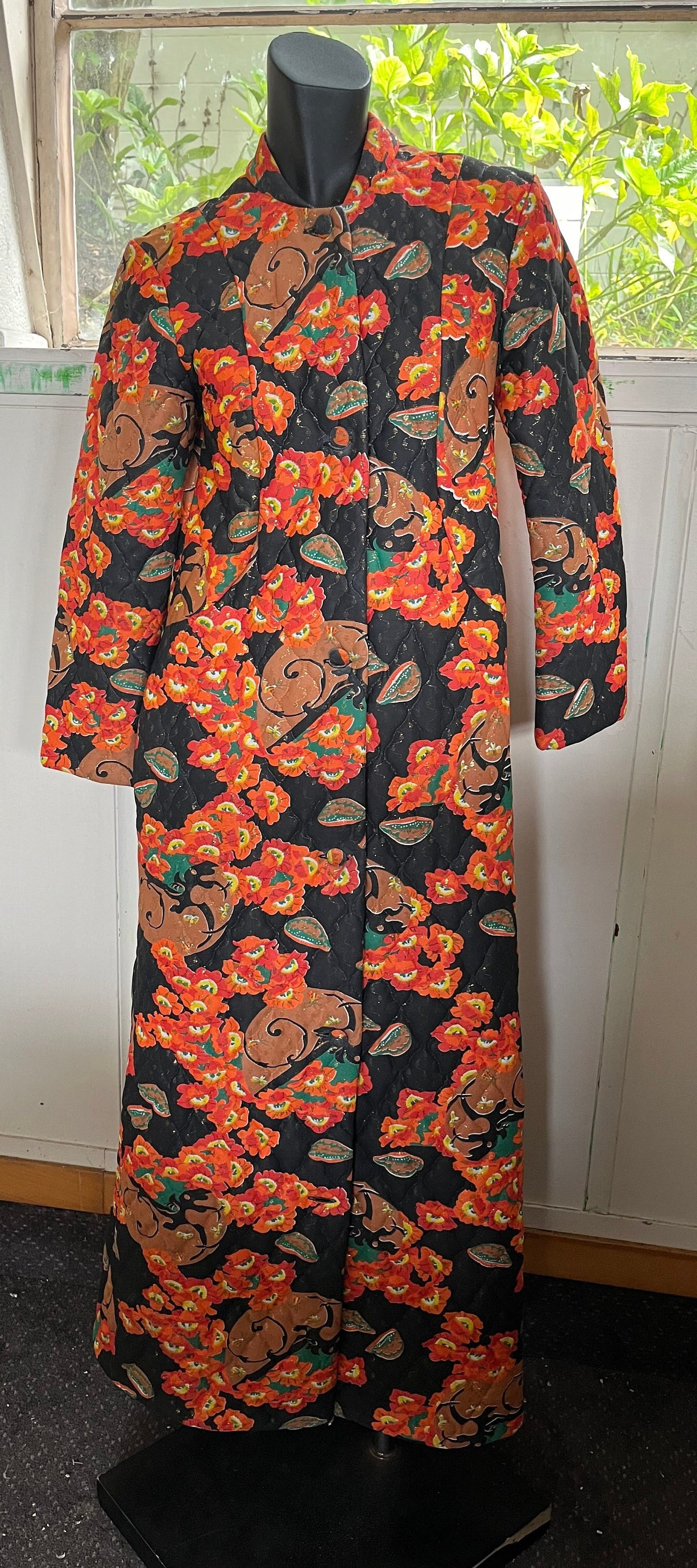 Mid 1970's Maxi Long Quilted Brunch Coat Dressing Gown Robe