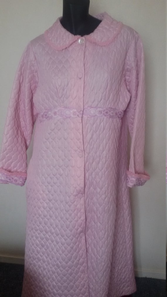 1960's Long Quilted Brunch Coat Dressing Gown Rob