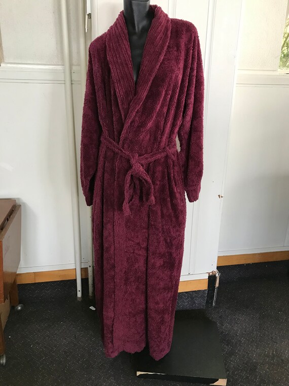 Vintage Supertex Cotton Chenille long Burgundy Bat