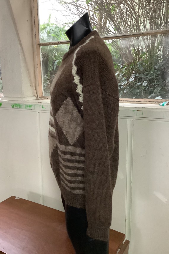 Hand Knitted Lightweight  NZ Wool Pullover Sweate… - image 2