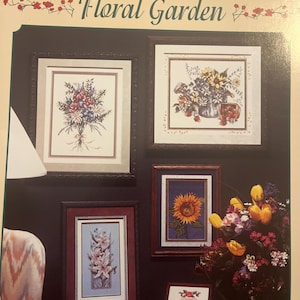 Floral Garden  9 Cross Stitch Charts, Stoney Creek Collection, book 169 , 1997