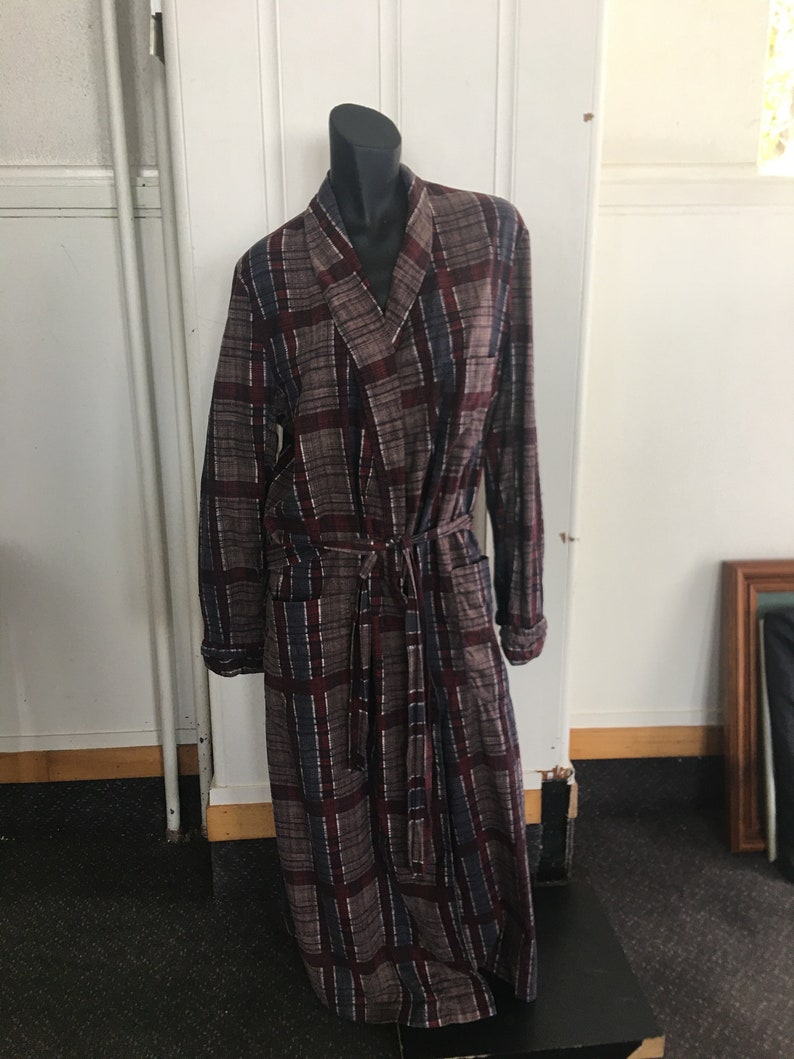 1960s Vintage Mens plaid Smoking Jacket Robe Made in New Zealand Dressing Gown by Georgie M