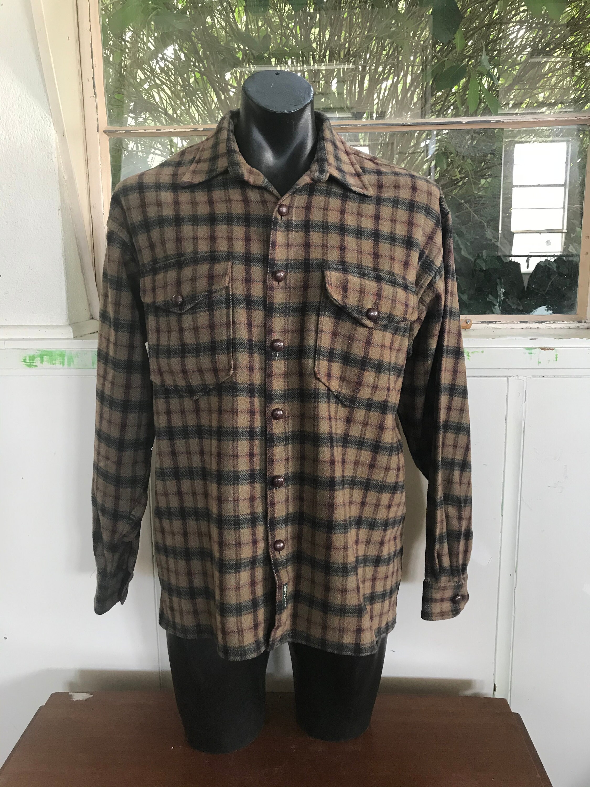 Mckenzie Country Shirt, Vintage Wool Blend, Brown Plaid , Button Down ,  Made in New Zealand M -  India