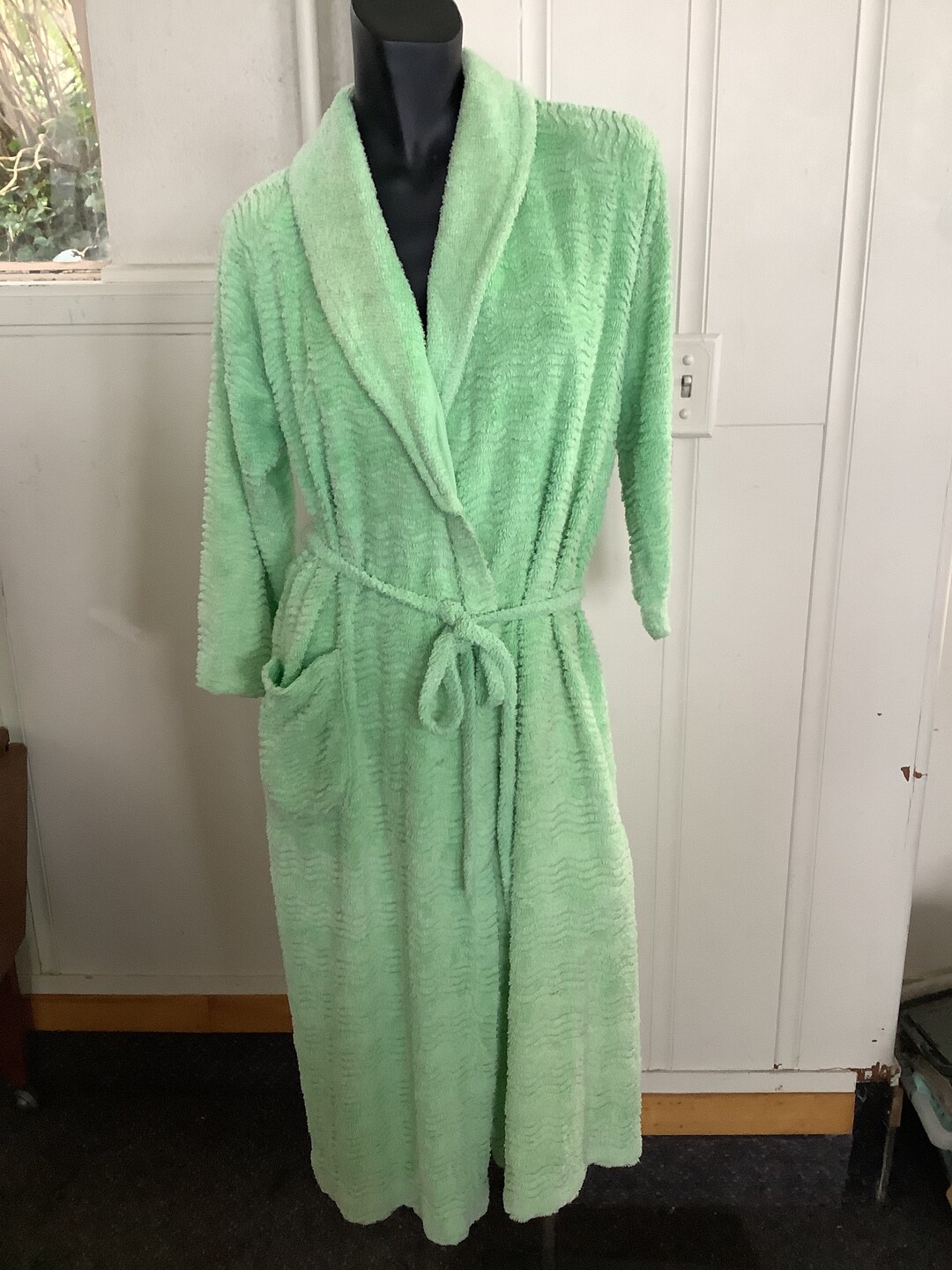 Vintage Cotton Wave Chenille Pale Green Bathrobe, Robe, Dressing Gown