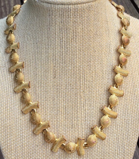 Vintage Textured Burnished Gold Link Necklace - image 2