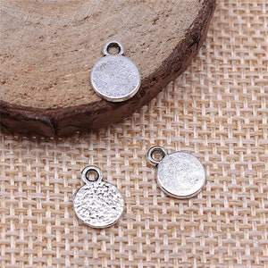 12 Silver Round Disc Charms, Accent Charms, 8x10mm, Silver Tone Charms (Q-83)