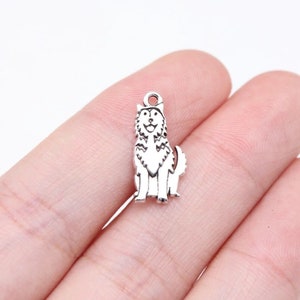 6 Silver Husky Dog Charms, 17x8mm, Silver Tone Charms (J-225)