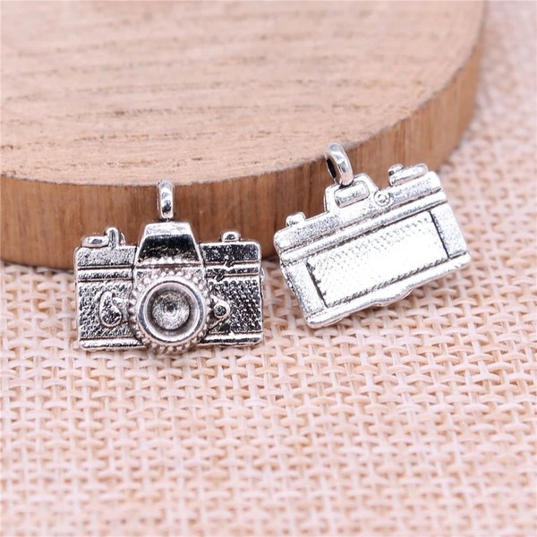 5 Silver Camera Charms, Photography Charms, 15x14mm, Silver Tone Charms (B-134)