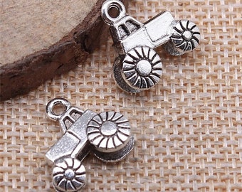 5 Silver Monster Truck Charms, 16x15mm, Silver Tone Charms (A-148)