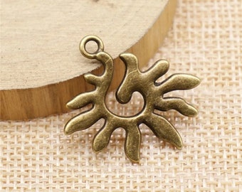 3 Bronze Abstract Sun Charms, 27x20mm, Antique Bronze Tone Charms (H-53)