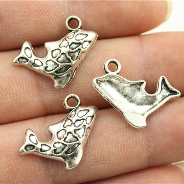 10 Silver Koi Charms, Fish Charms, Silver Tone Charms (J-68)