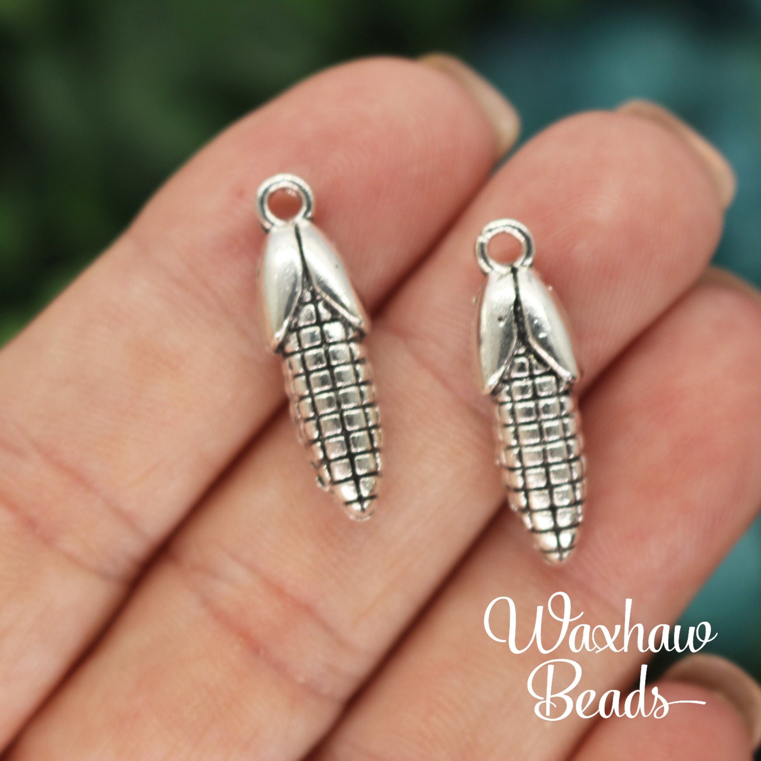 5 Silver Corn Charms, Vegetable Charms, Food Charms, Silver Tone Charms (C-60)
