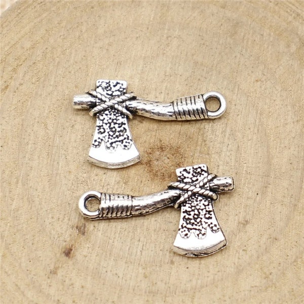 5 Silver Hatchet Charms, Tool Charms, 22x14mm, Silver Tone Charms (H-236)