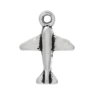 15 Silver Airplane Charms, Silver Tone Charms (U-154)