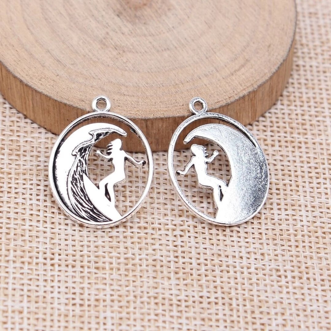 4 Silver Surfer Charms, 26x20mm, Silver Tone Charms (O-115) - Etsy