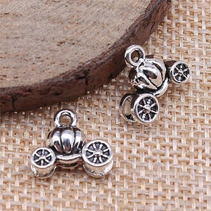 8 Silver Pumpkin Carriage Charms, 12x13mm, Silver Tone Charms (B-30)