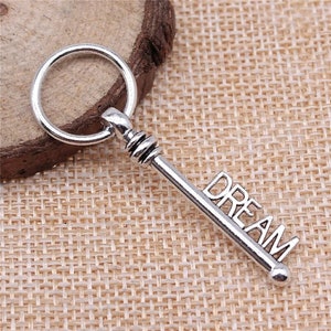 5 Silver Skeleton Key with Dream Charms, 51mm, Silver Tone Charms (B-204)