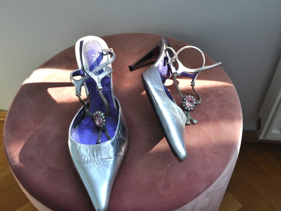 FABULOUS barely worn Paco Gil patent leather bejewelled kitten heels