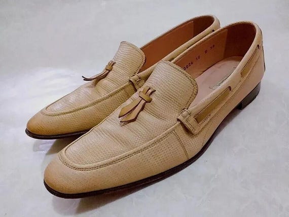 Santoni Italy Womens Loafer Slip on Beige Flat Comfy 