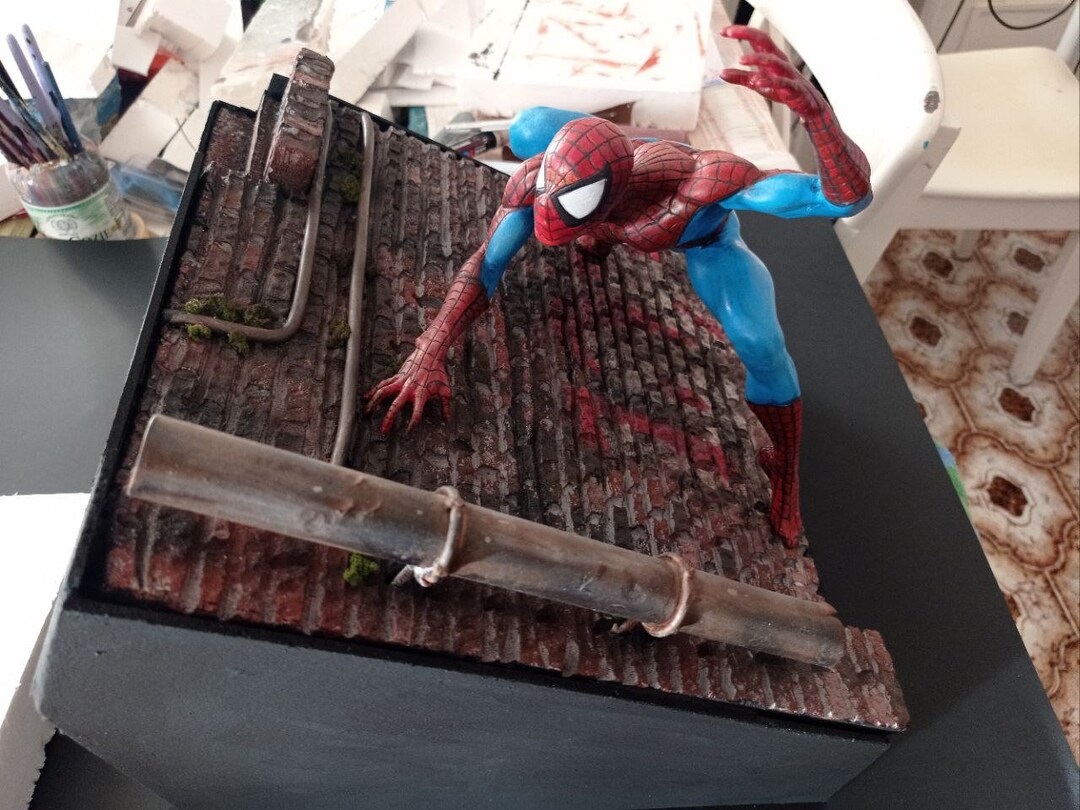 Diorama - Spiderman on the Wall! - Etsy