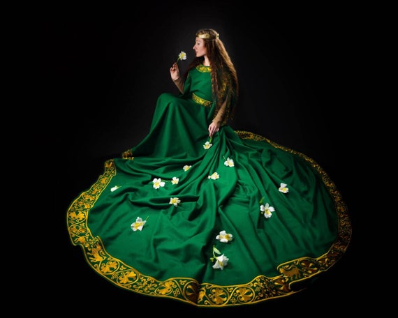 Gothic Wedding Dress Medieval Green Cloak Renaissance Costume Etsy
