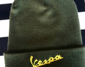 Vespa beanie .vespa clothing. Mod clothing. Vintage clothing. Scooter.