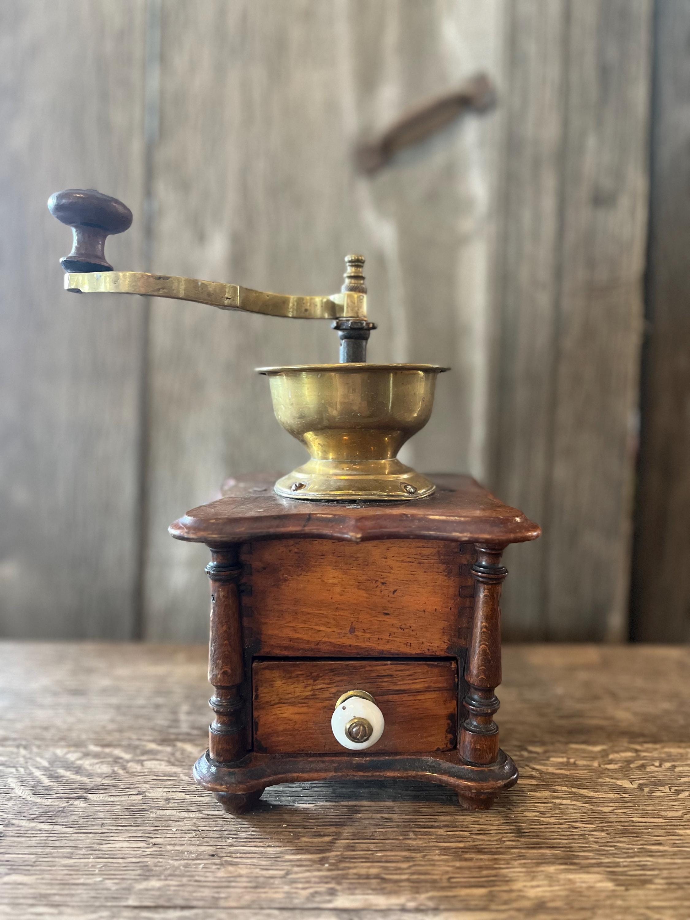 エチオピア　アンティーク　コーヒーミル(グラインダー) エチオピアアンティークコーヒーミル(グラインダー)