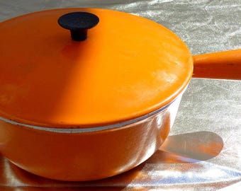 COUSANCES No. 20 Orange 70's cast iron pan