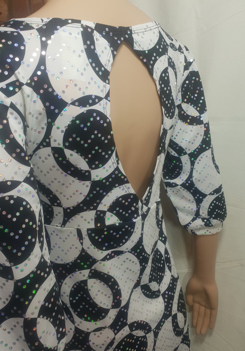 1980s Sparkly black and white party dress Size approx 10